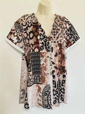 NoraCora Patchwork V-Neck Tunic Top in tan, Brown and black.